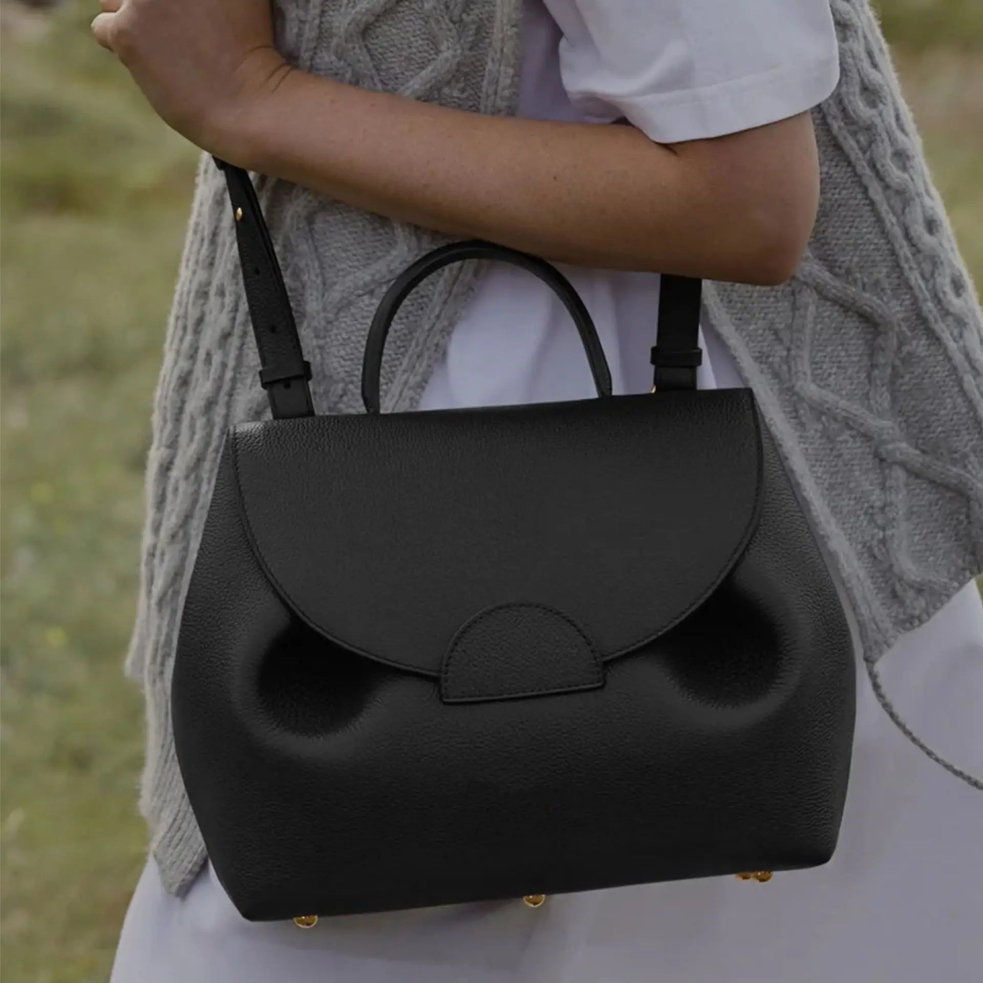 vestoraa end 's bag niche design, light outfit 5 - casual unisex garment with precision (USA)