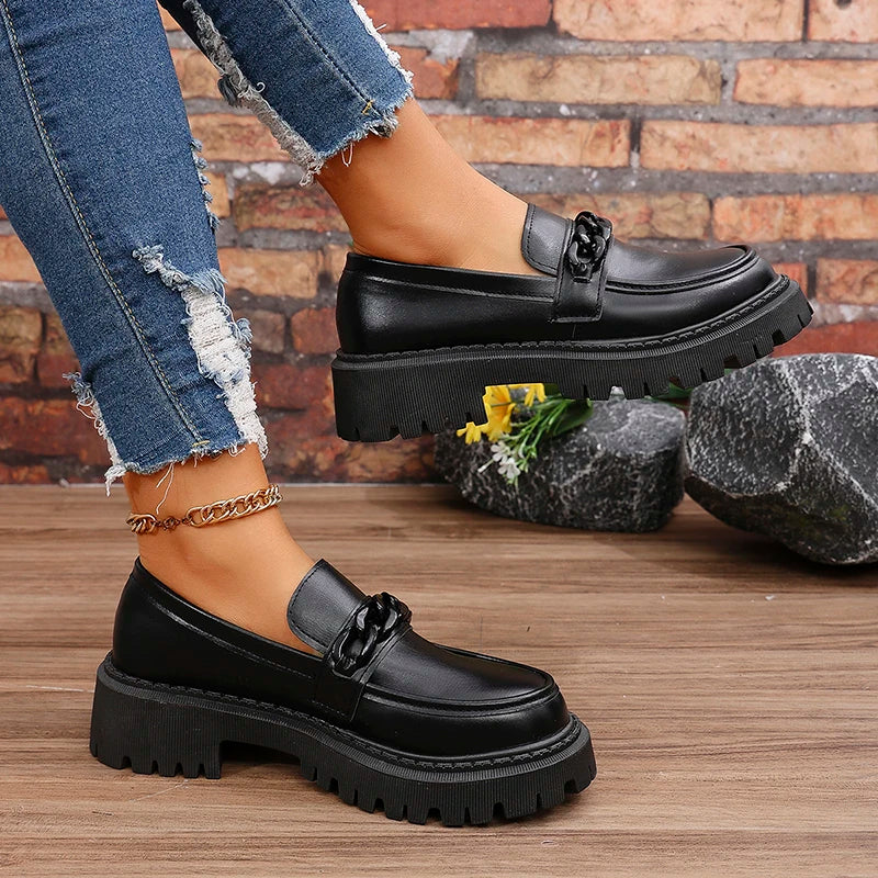 vestoraa platform loafers chain decor outfit 6 - casual unisex garment with precision (USA)