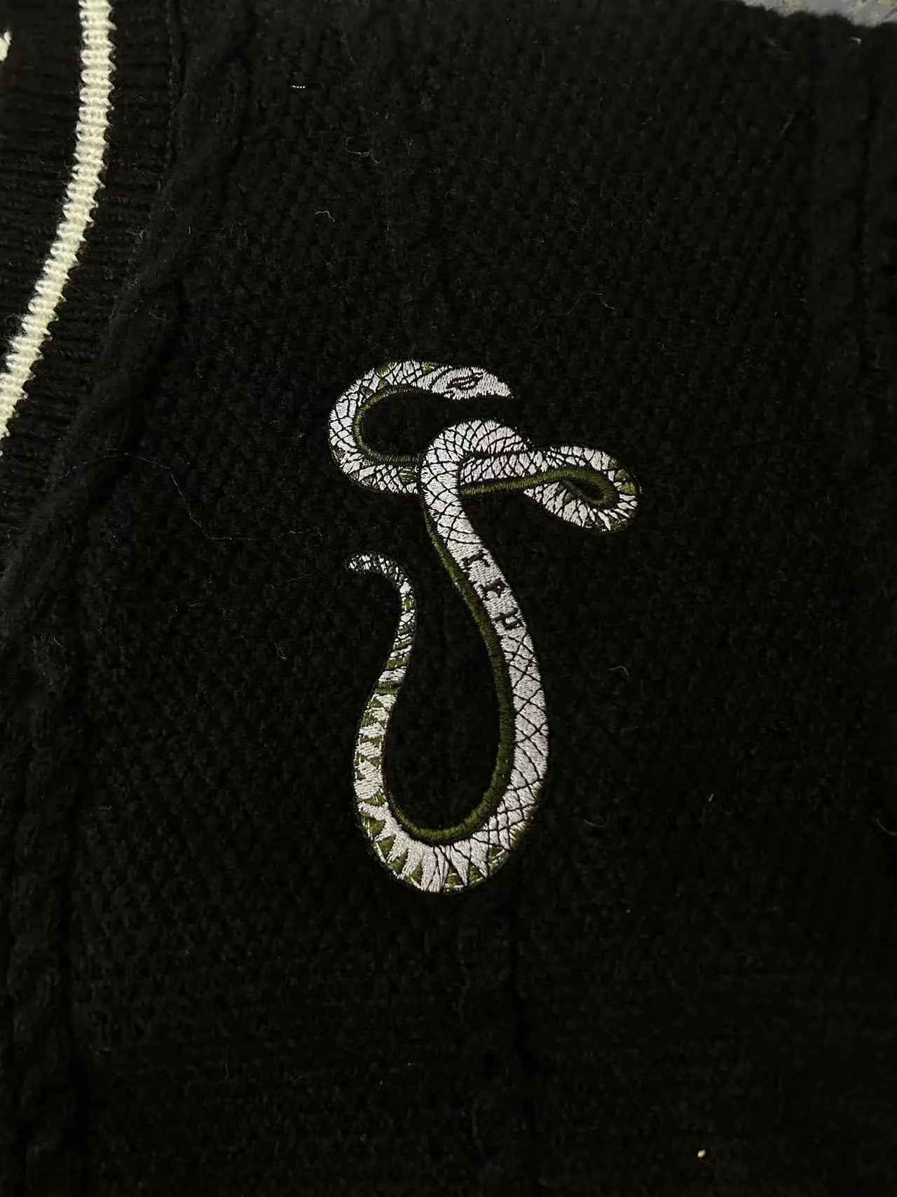 Vestoraa vestoraa reputation cardigan snake star cardigan unisex garment - precision polished outfit (USA)