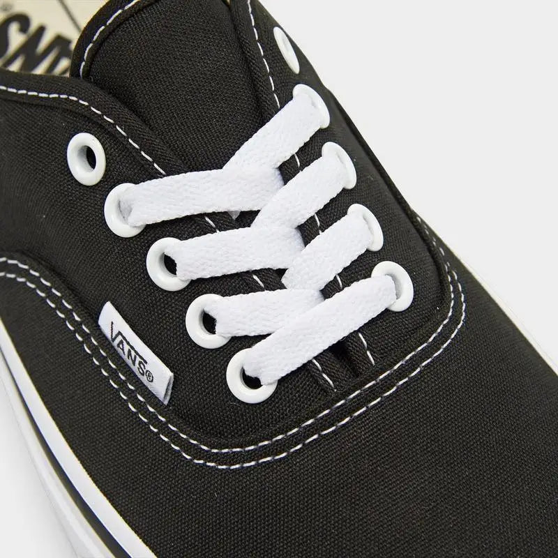 vestoraa vans authentic casual shoes outfit detail - reliable design, precision, waterproof casual design (USA)