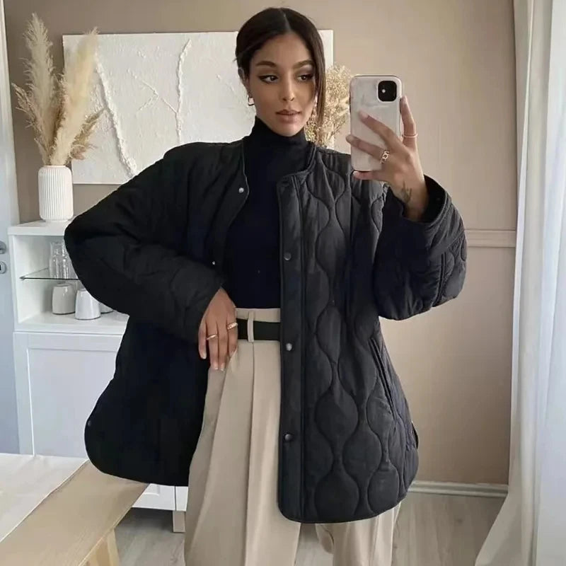 vestoraa black quilted jacket padded outfit detail - reliable design, precision, waterproof casual design (USA)
