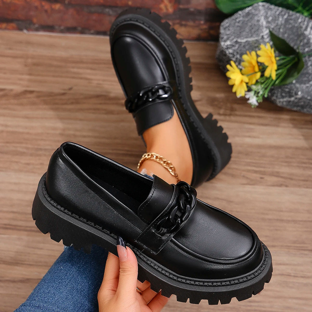 vestoraa platform loafers chain decor outfit detail - tailored design, precision, waterproof casual design (USA)
