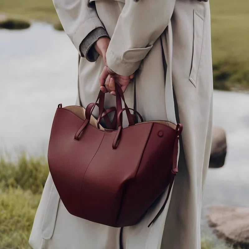 vestoraa french-style design 's underarm wing-shaped outfit detail - reliable design, precision, waterproof classic design