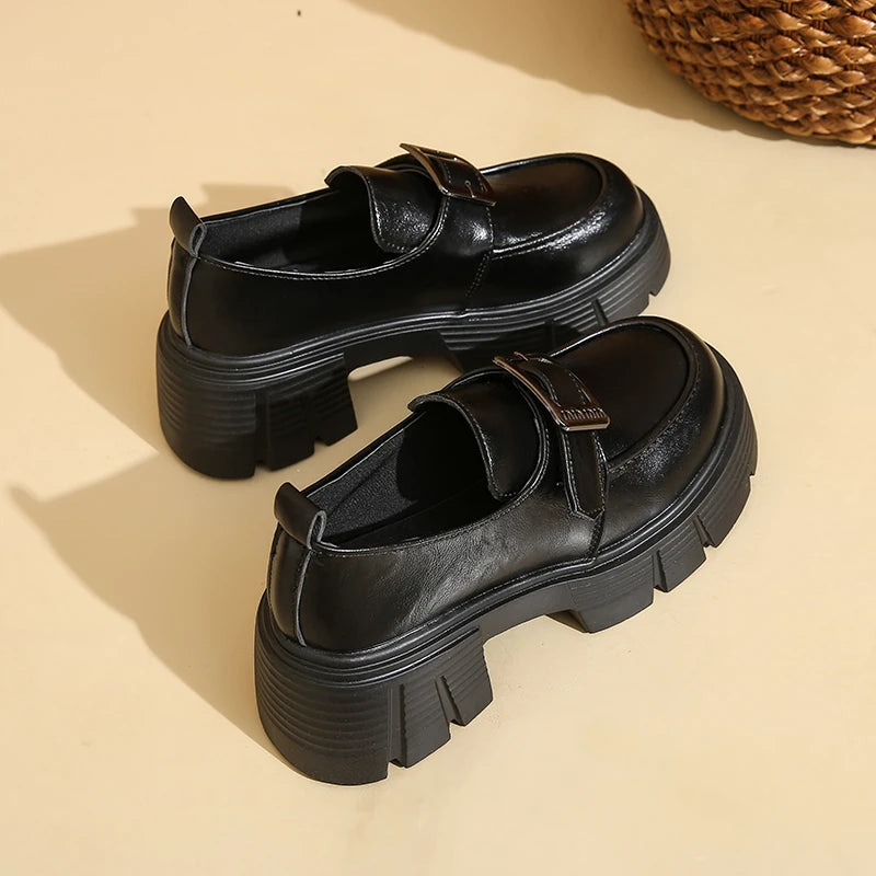 unisex casual outfit vestoraa versatile loafers / retro - daily wear garment with black design detail (USA)