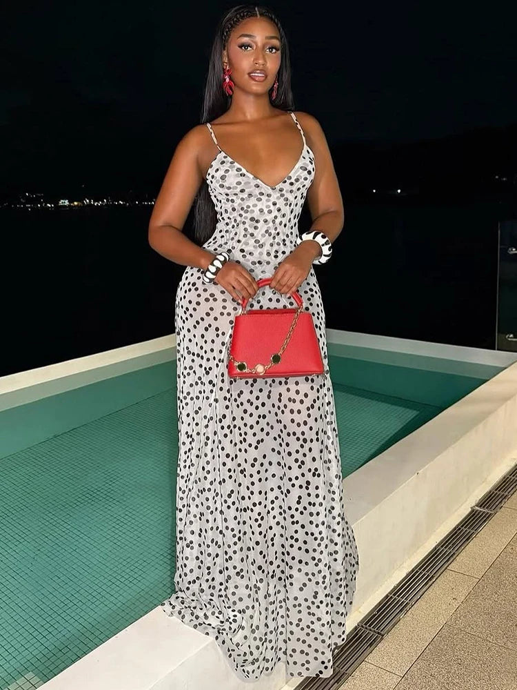 vestoraa sisterlinda classic point print maxi dress outfit 5 - casual unisex garment with precision (USA)
