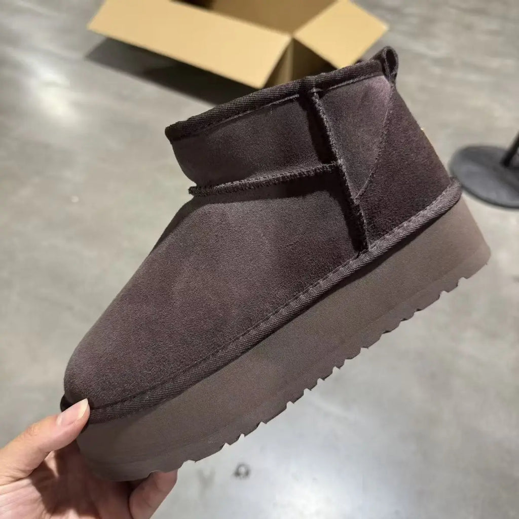 vestoraa designer 's snow boots thick outfit 9 - modern unisex garment with designer (USA)