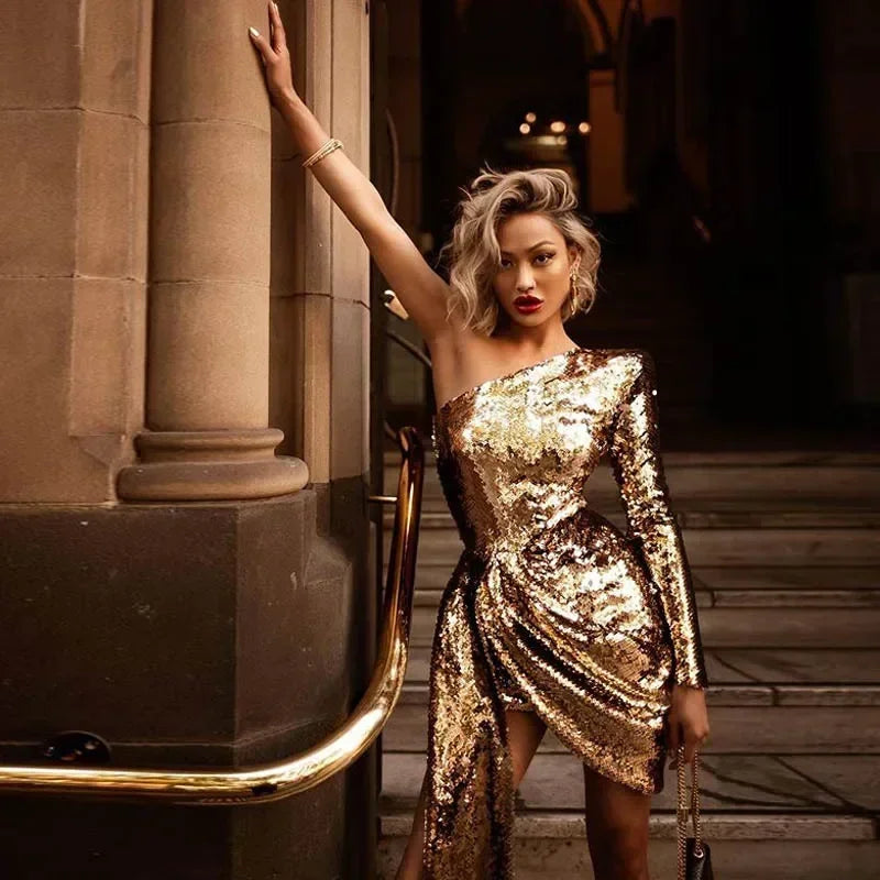 unisex classic outfit vestoraa gold ruffle sequin evening - everyday wear garment with gold design detail (USA)