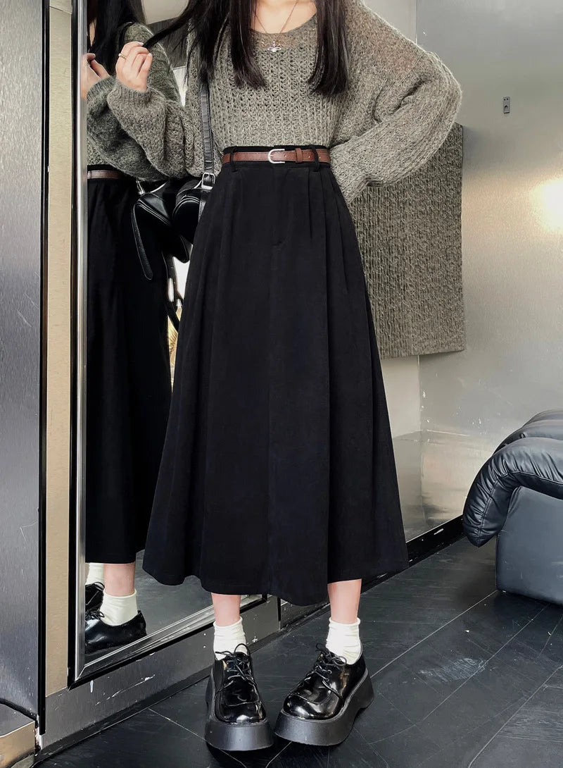 unisex casual outfit vestoraa waist midi skirt season style - daily wear garment with black design detail (USA)