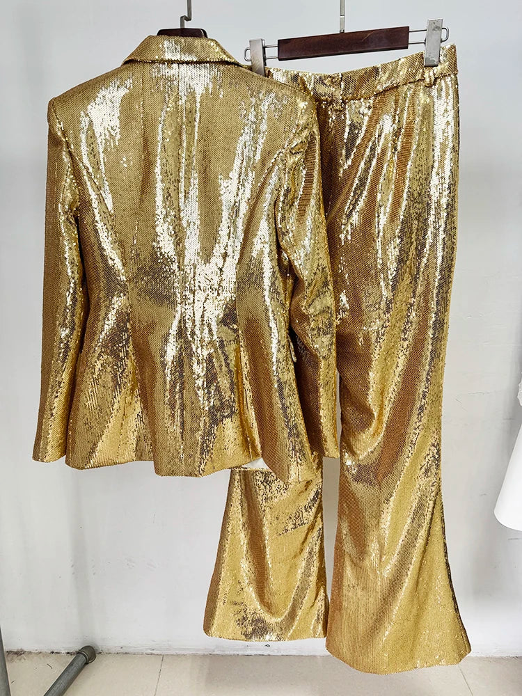 vestoraa runway suit set outfit detail - reliable design, precision, waterproof casual design (USA)