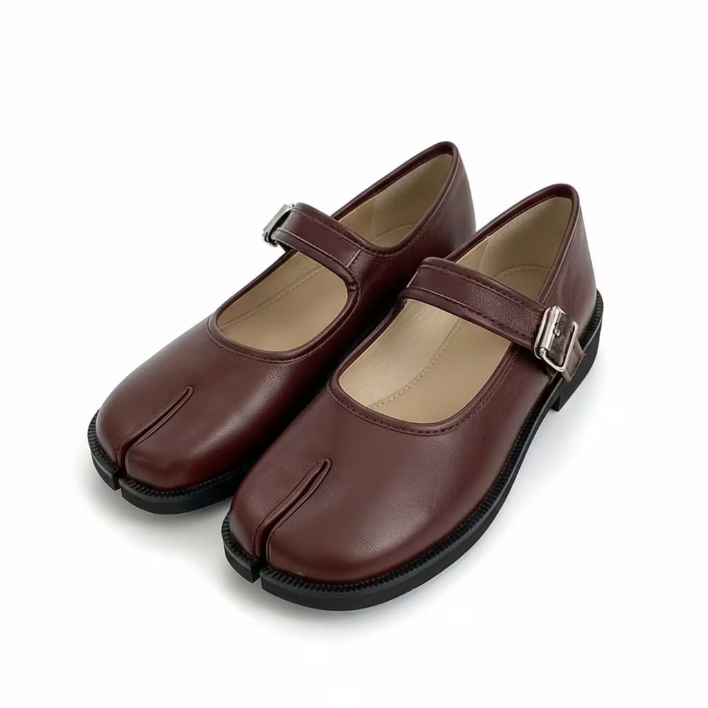 vestoraa buckle strap flat split outfit detail - reliable design, precision, waterproof casual design (USA)