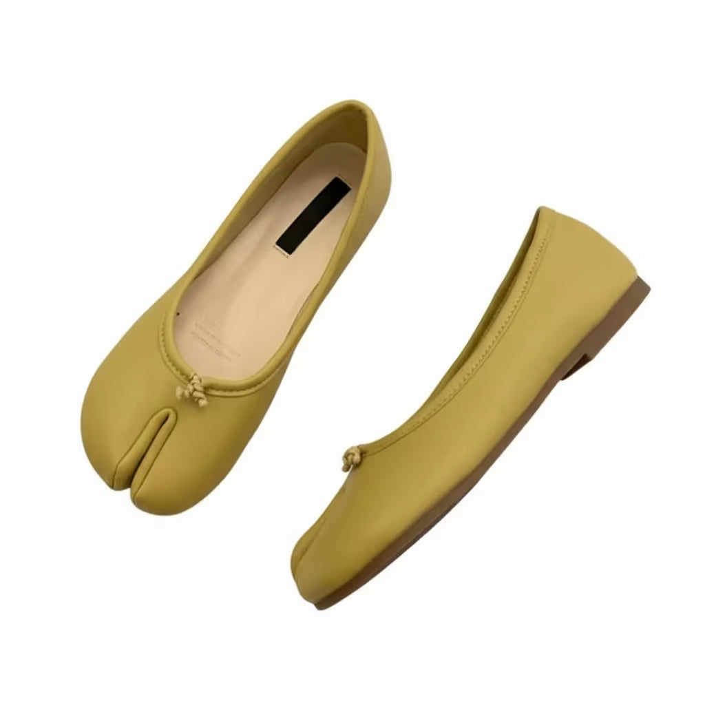 unisex casual outfit vestoraa soft leather split toe tabi - daily wear garment with black design detail (USA)